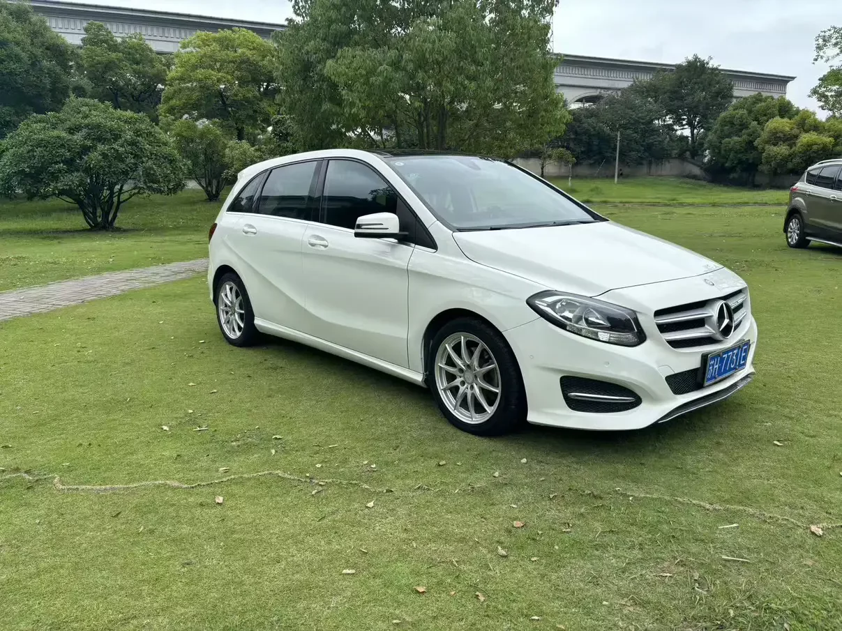 Mercedes-Benz B Class