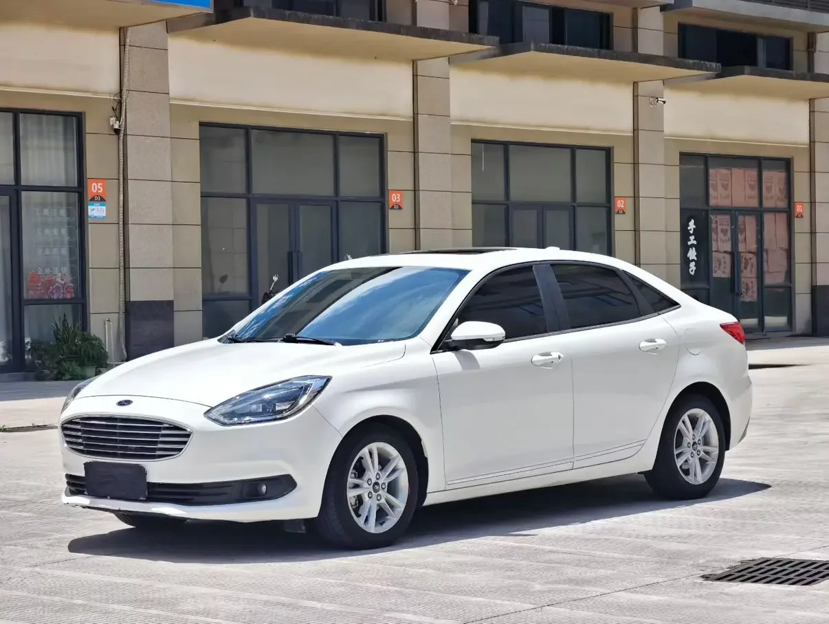 Ford Forrest  из Китая