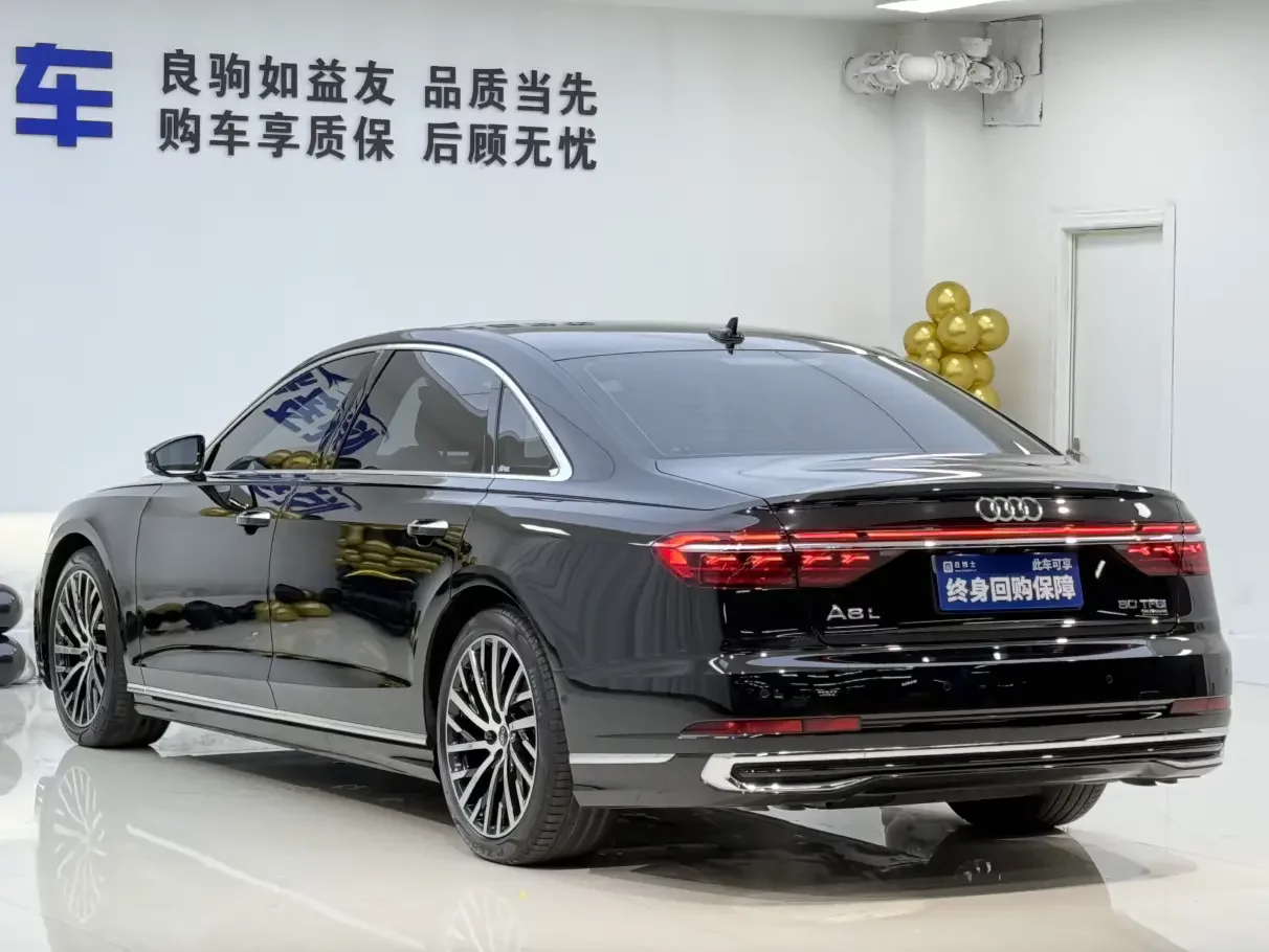 Audi A8