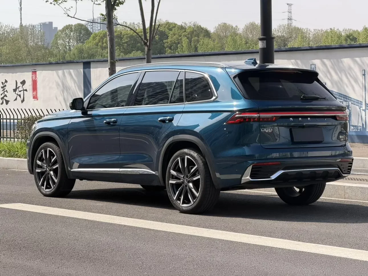 Geely Monjaro