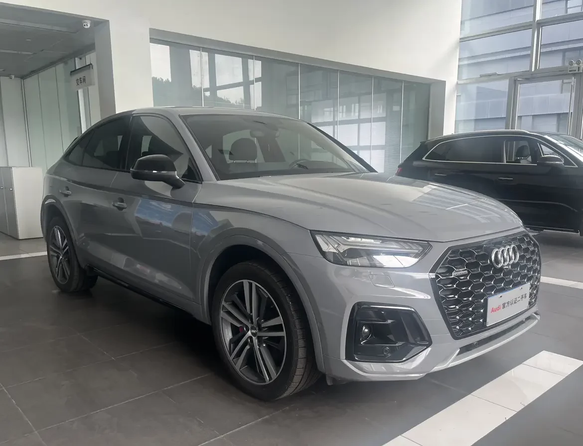 Audi Q5L Sportback