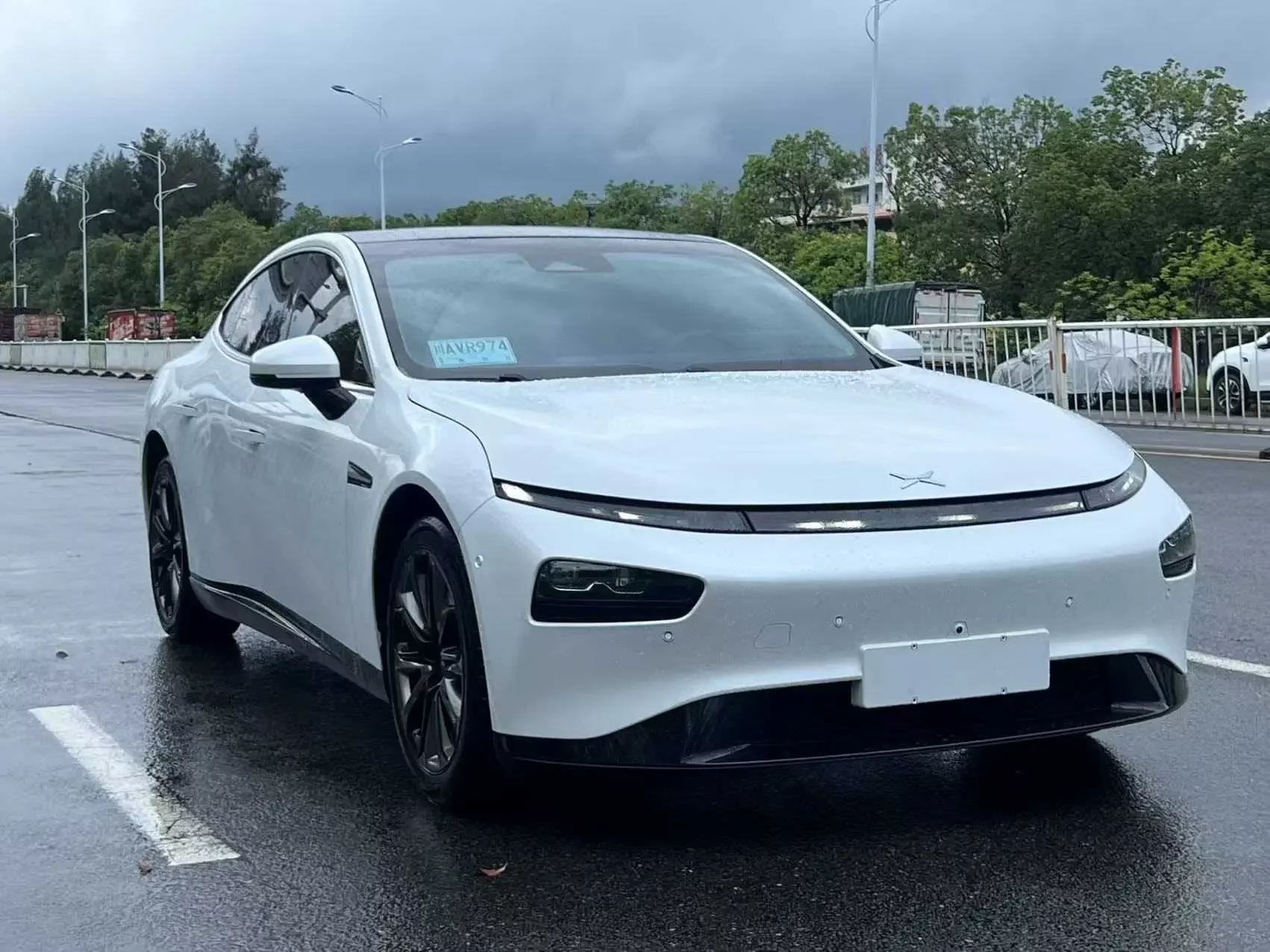Xpeng P7