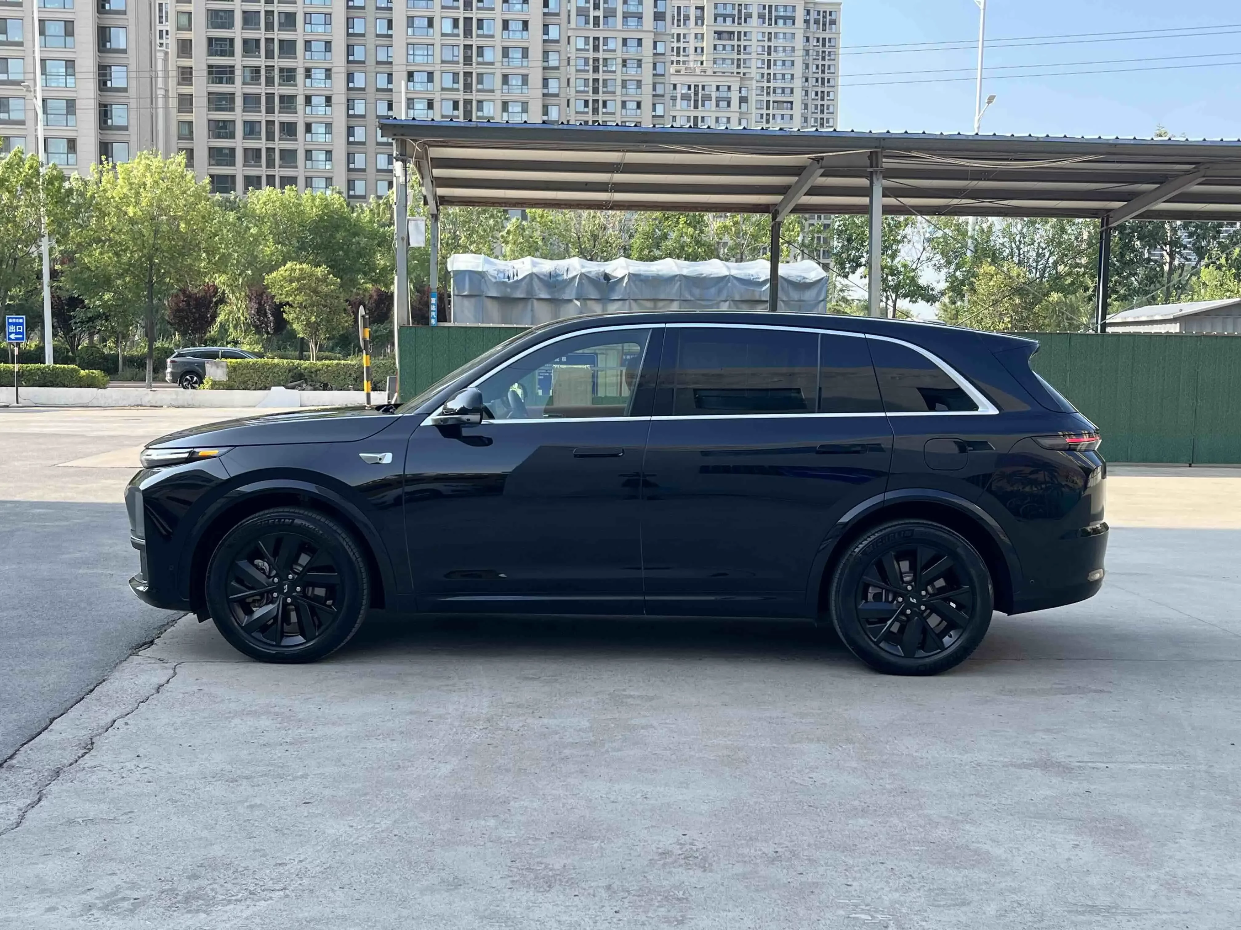 Lixiang L7