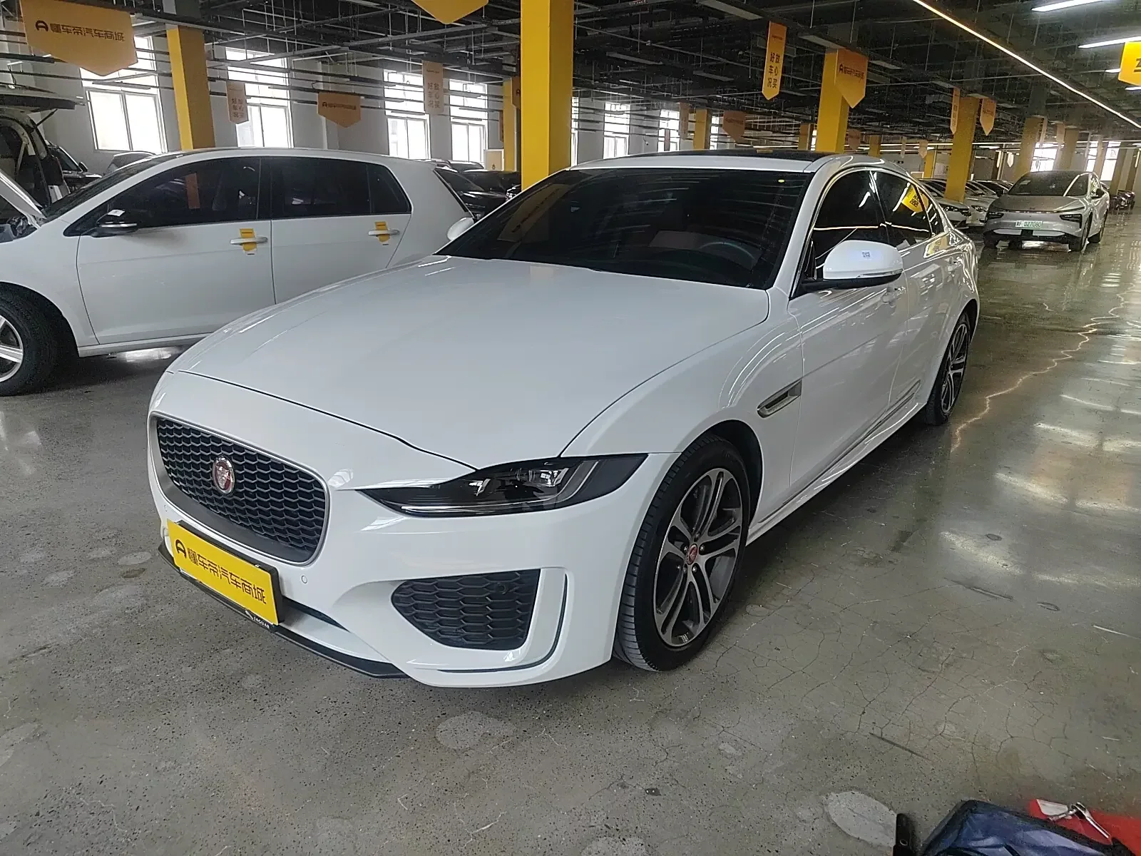 Jaguar XEL  из Китая