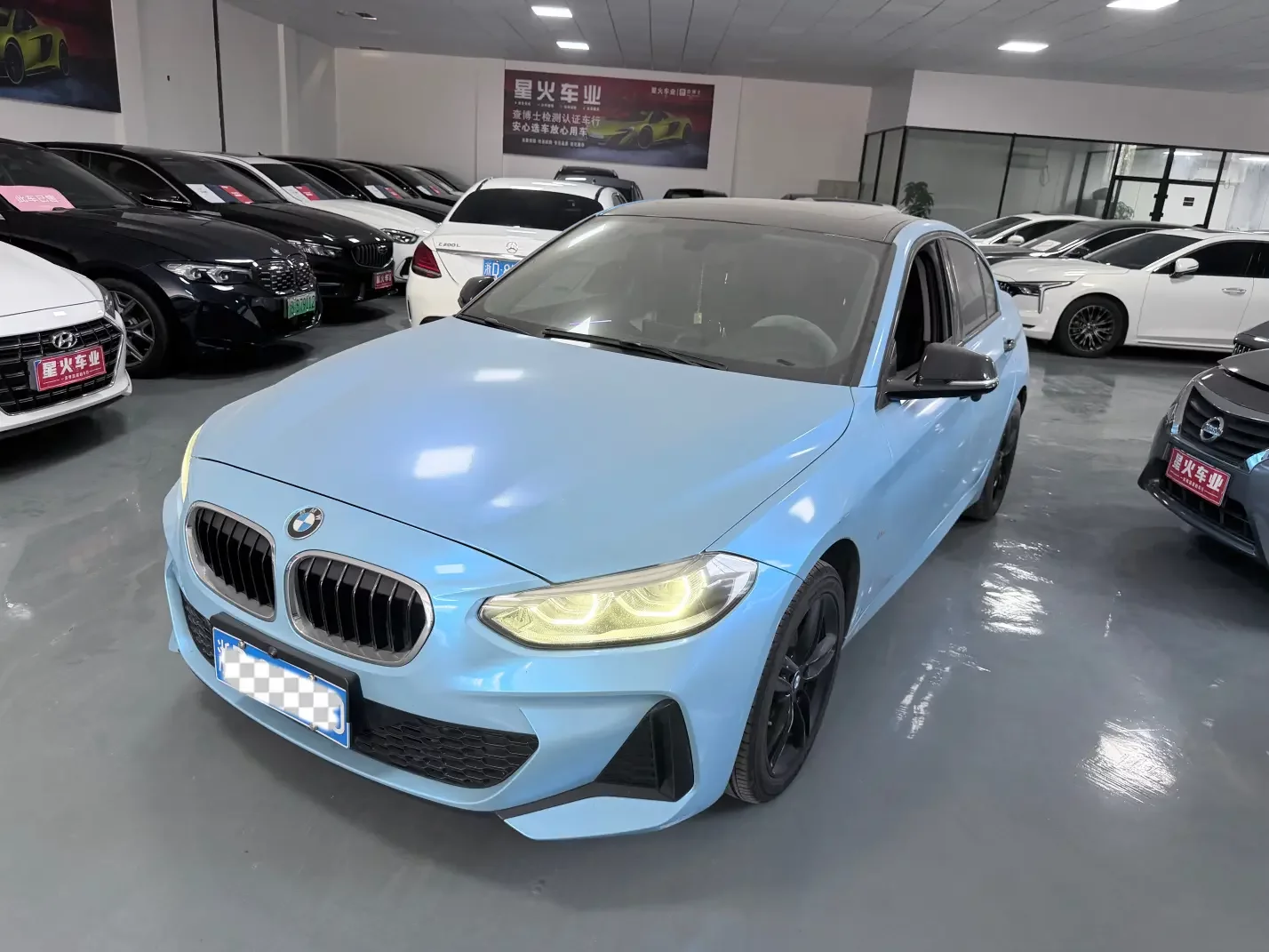 BMW 1 Series  из Китая