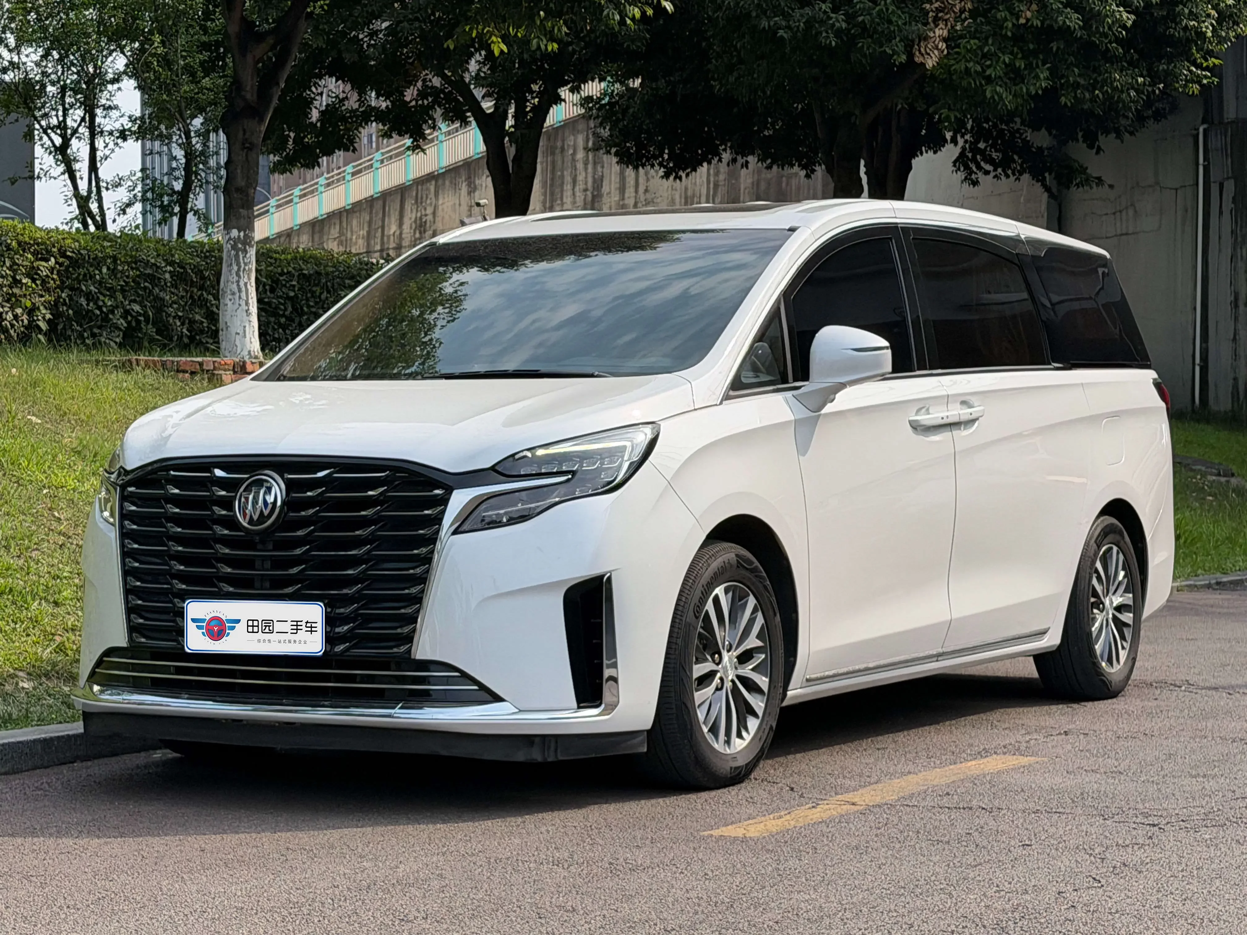 Buick GL8