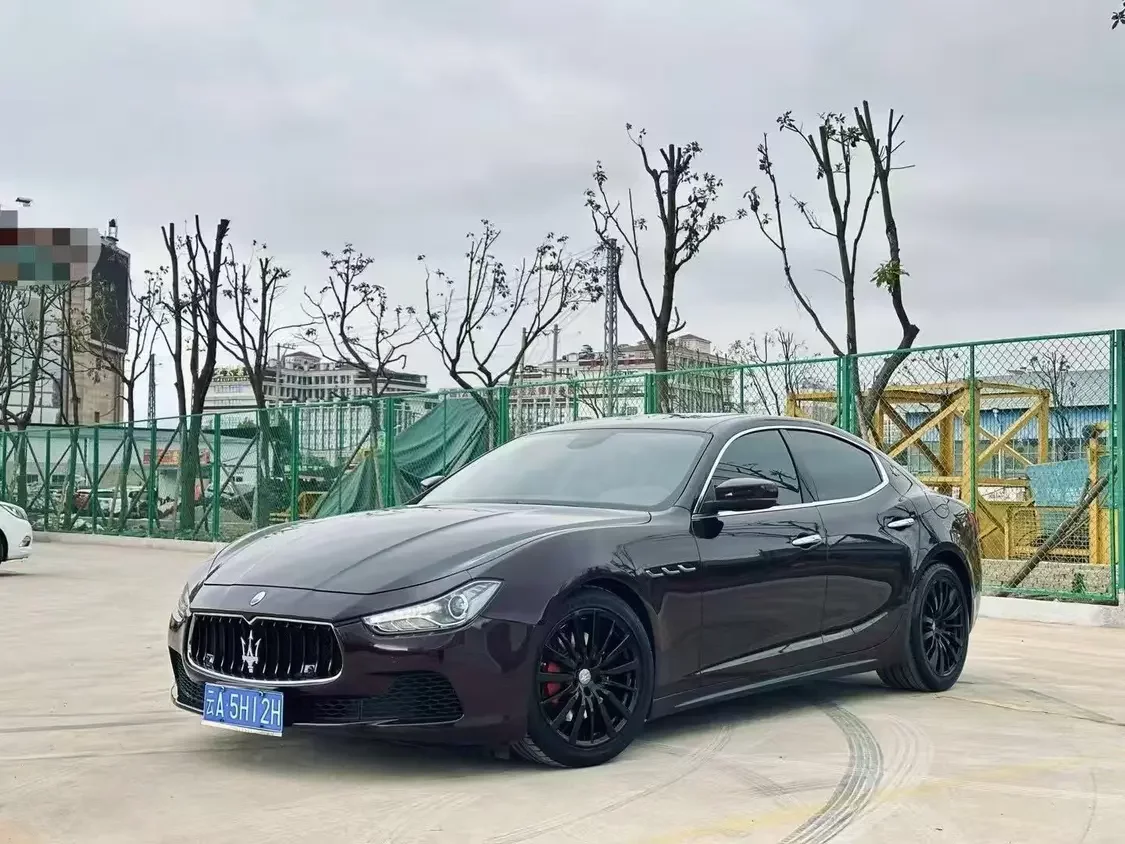 Maserati Ghibli  из Китая
