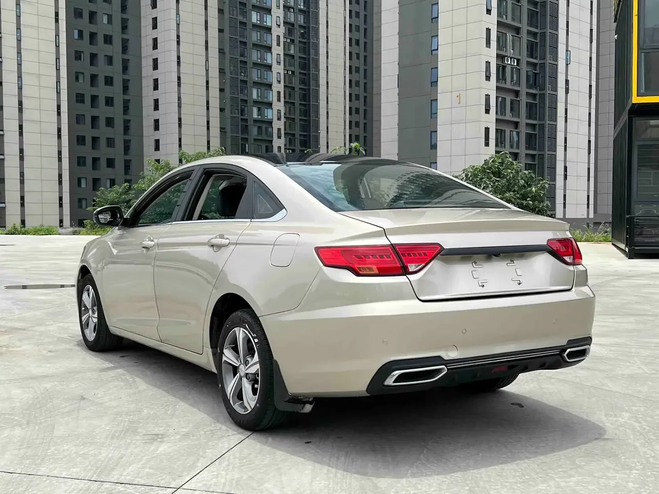 Geely Emgrand GL