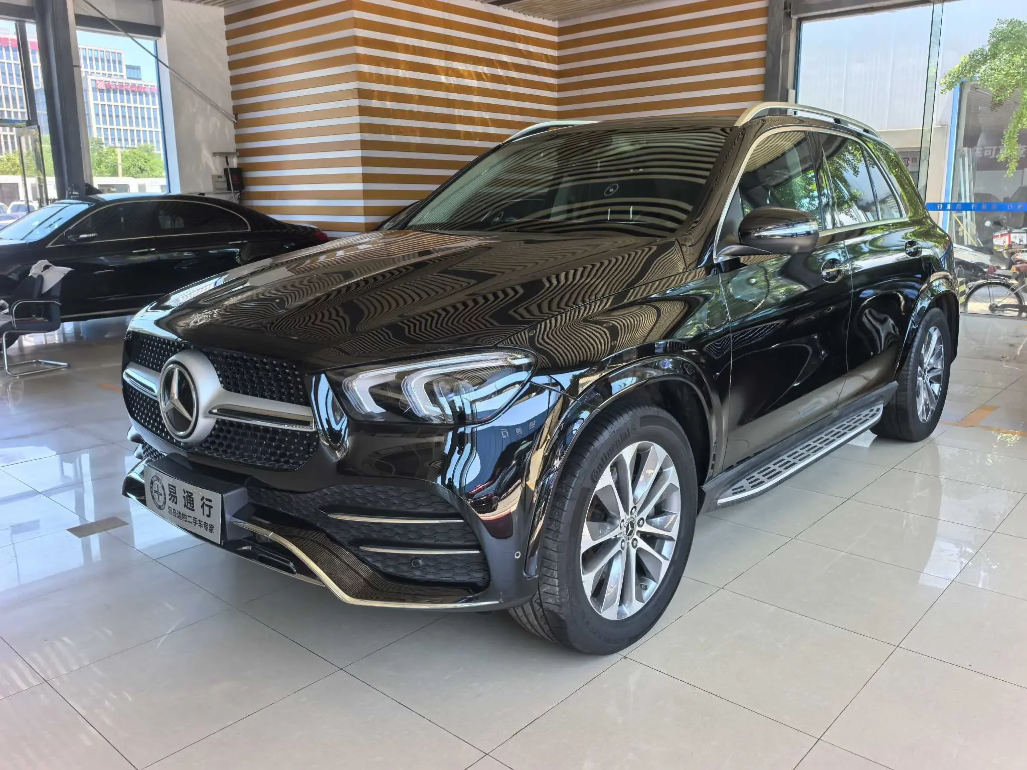Mercedes-Benz GLE (Imported)