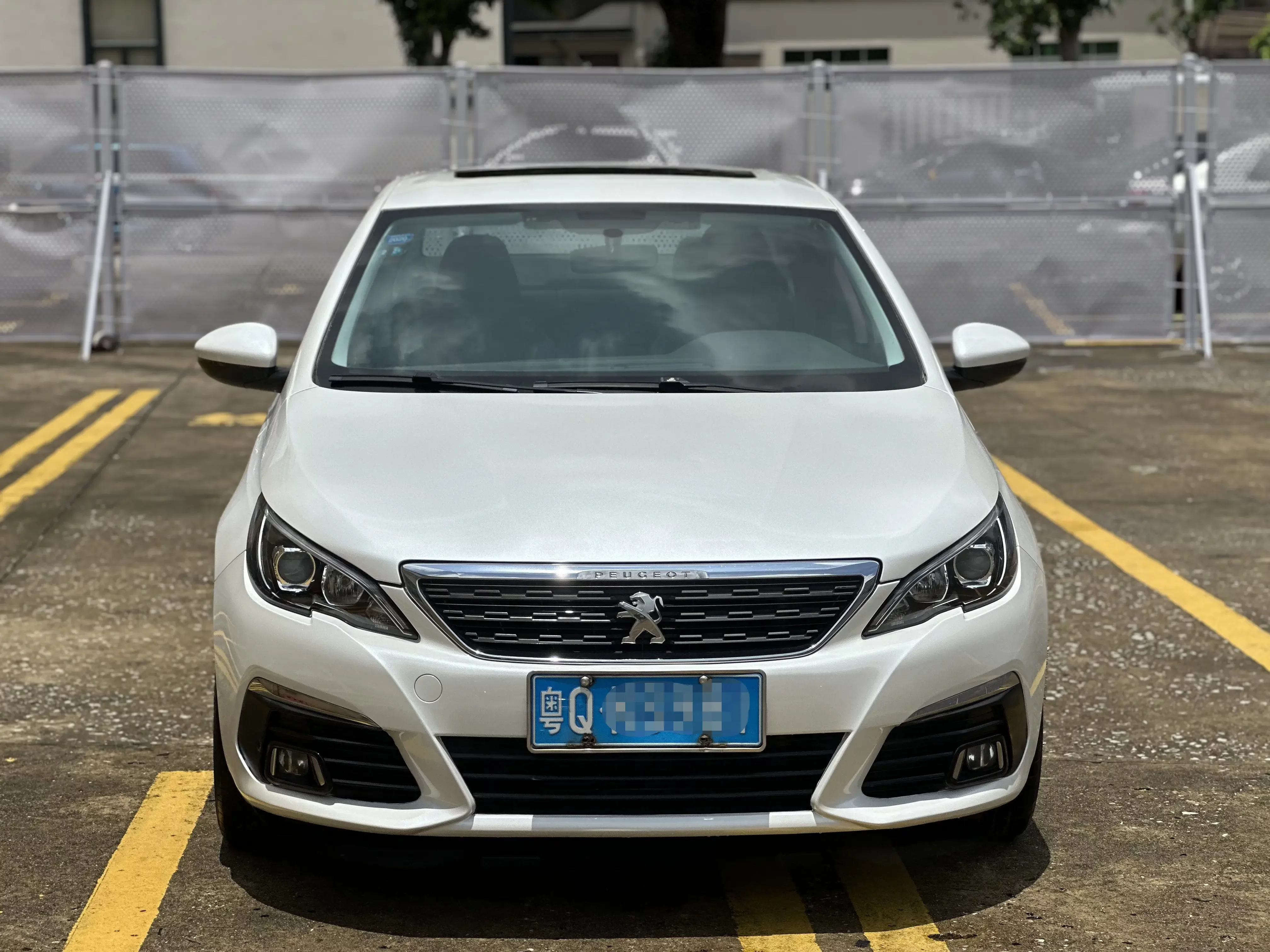Peugeot 308