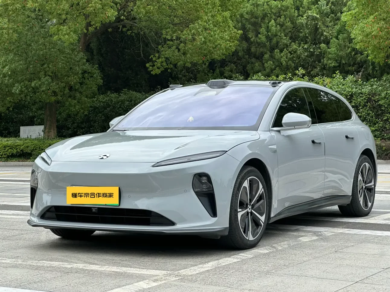 NIO ET5T  из Китая