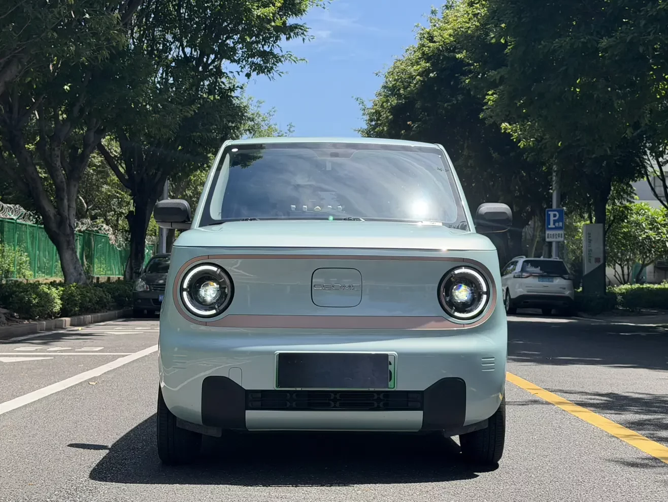 Geely panda  из Китая