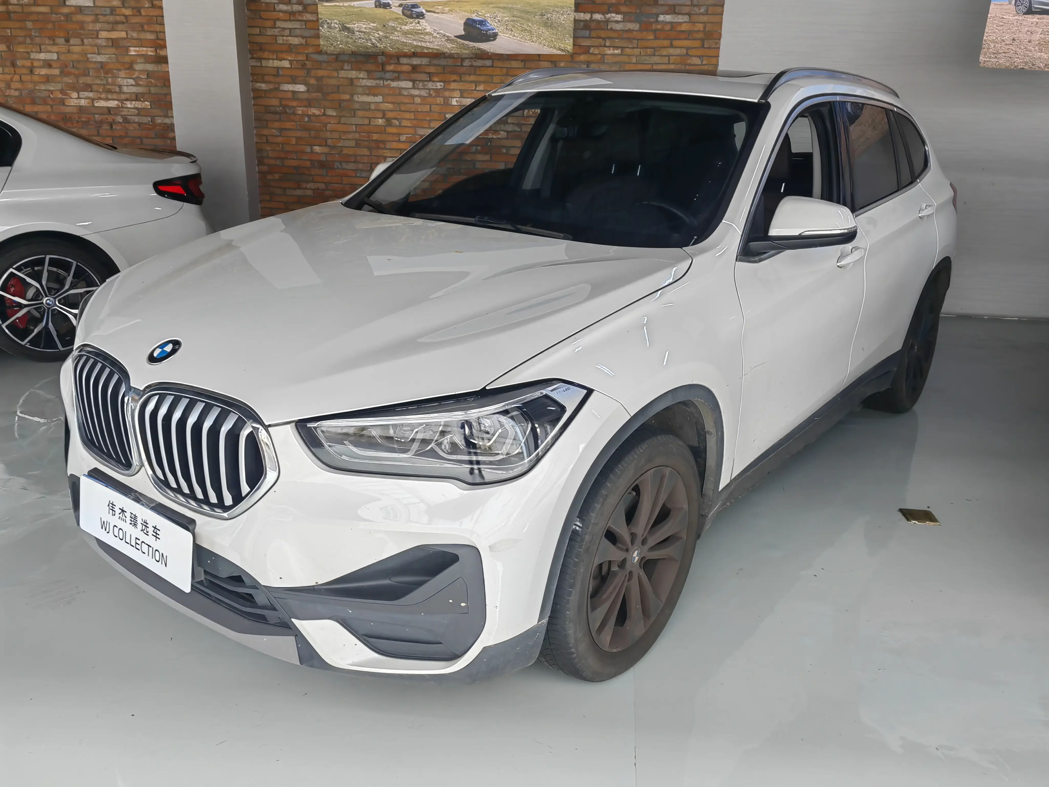BMW X1  из Китая