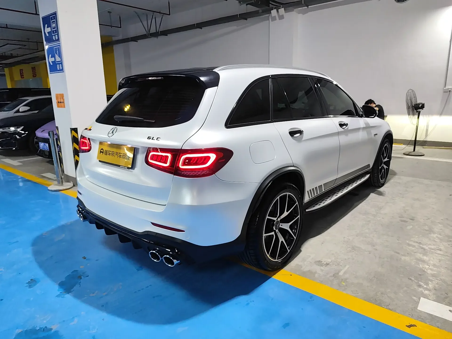 Mercedes-Benz GLC AMG