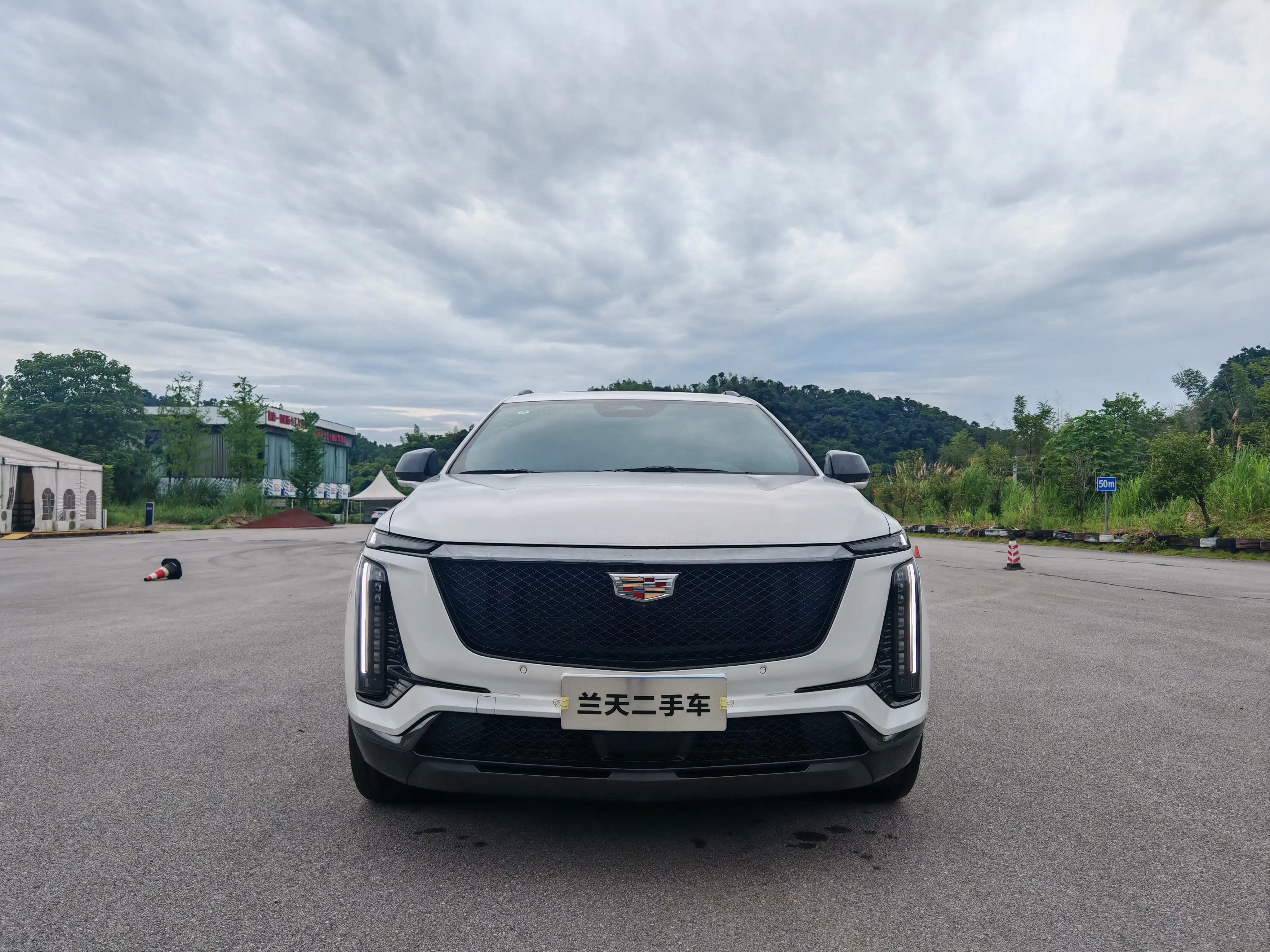 Cadillac XT5  из Китая
