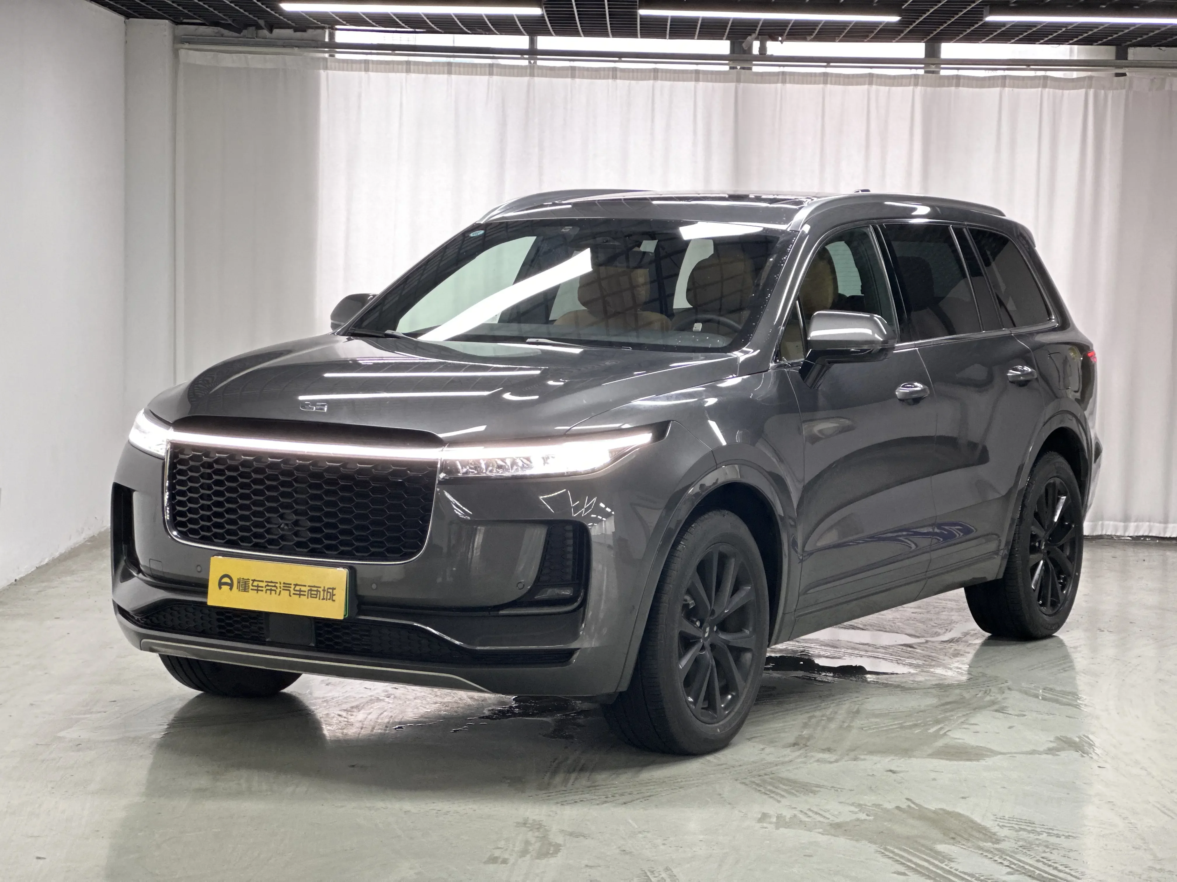 Li ONE (Ideal ONE)  из Китая