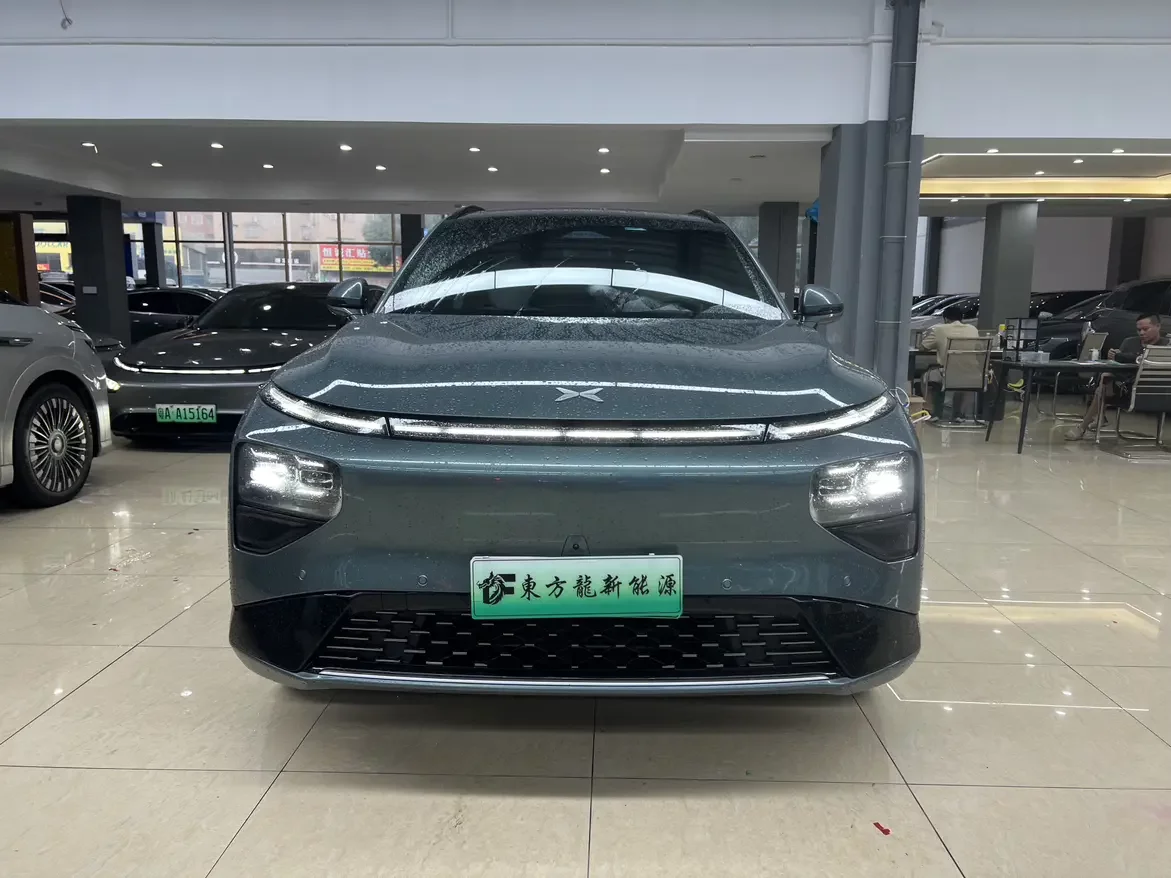 Xpeng G9