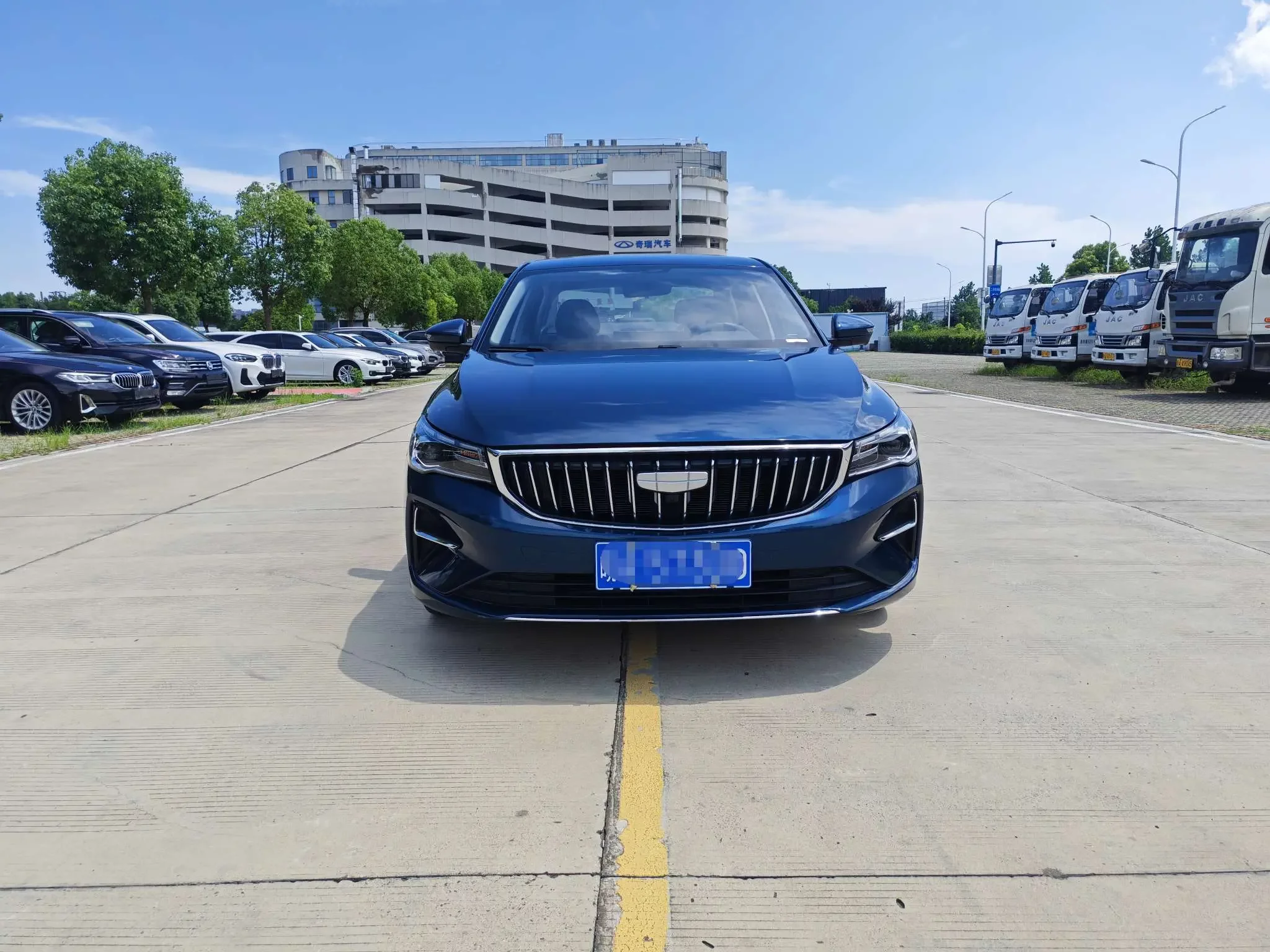 Geely emgrand