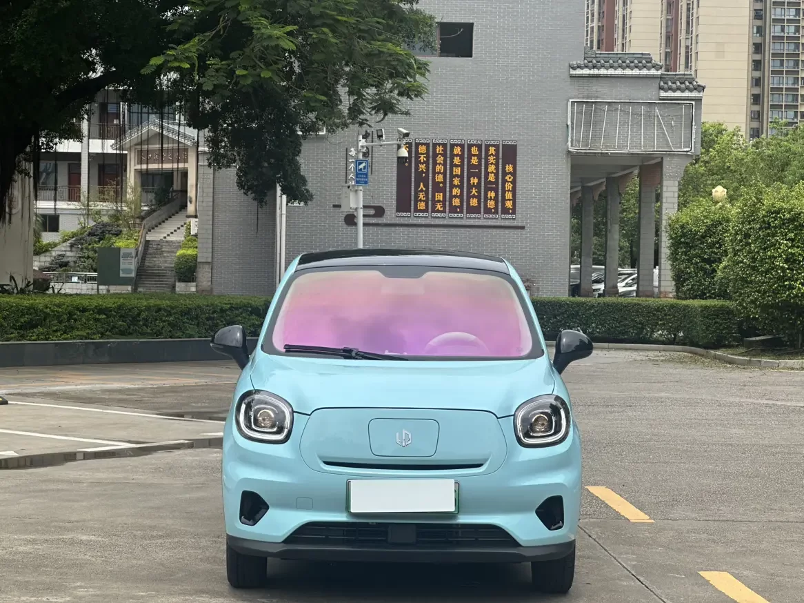 Leapmotor Zero running T03  из Китая