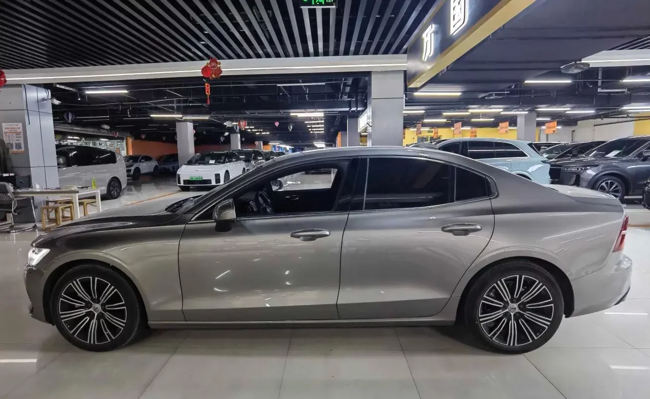 Volvo S60