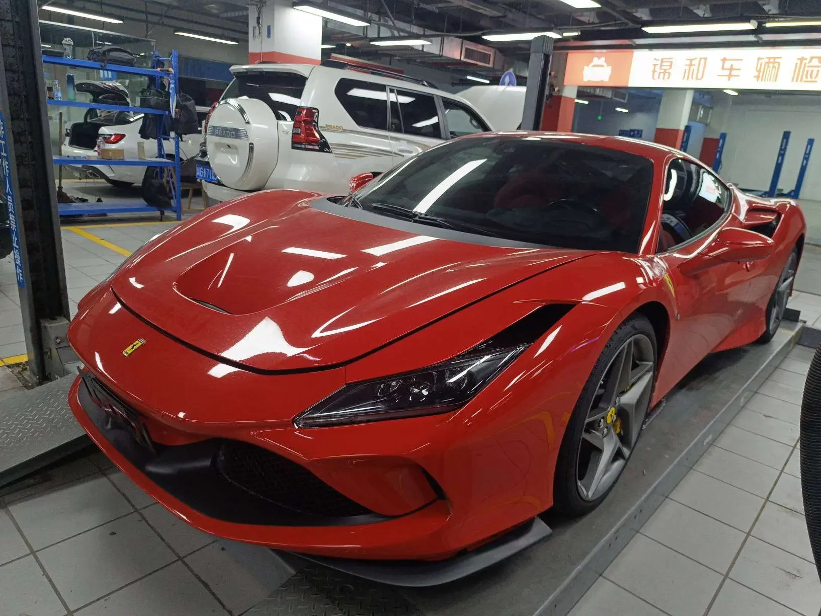 Ferrari F8