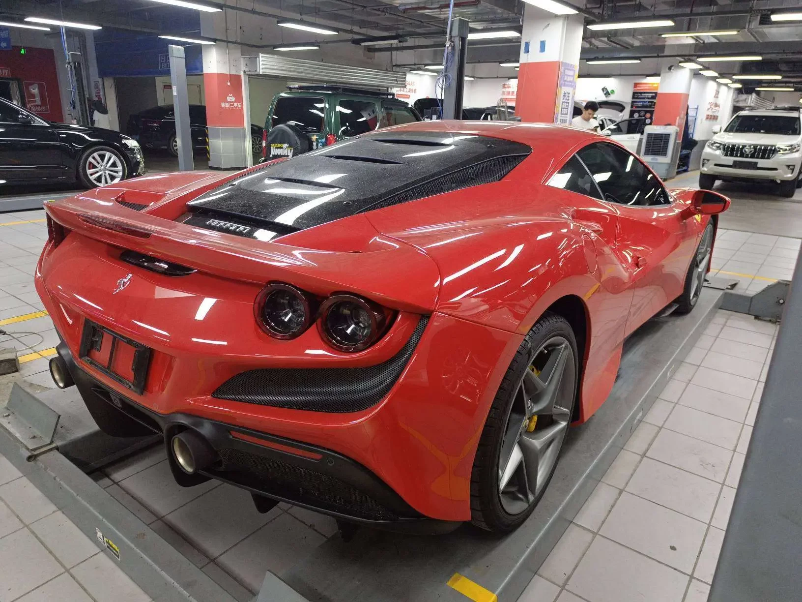 Ferrari F8