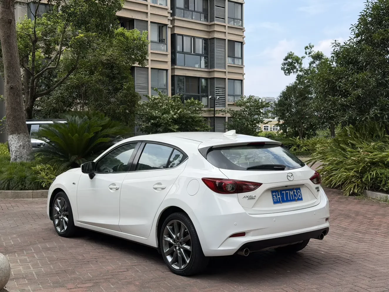 Mazda Axela