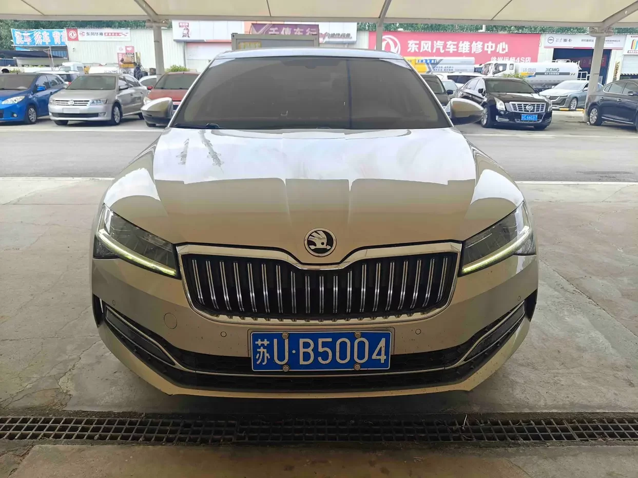 Skoda SuperB