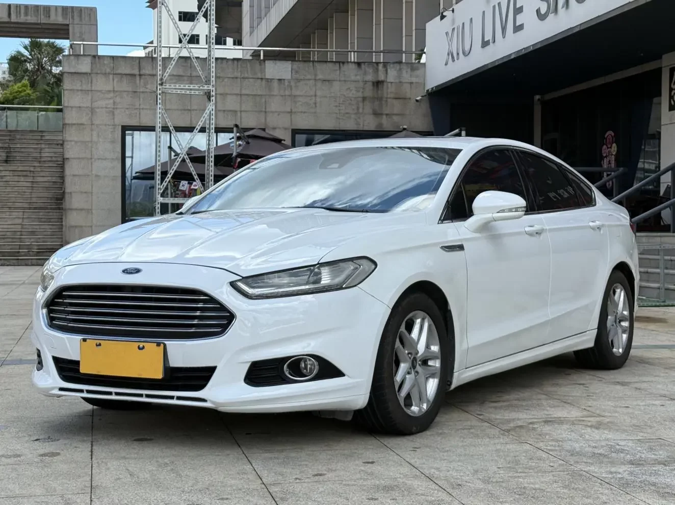 Ford Mondeo