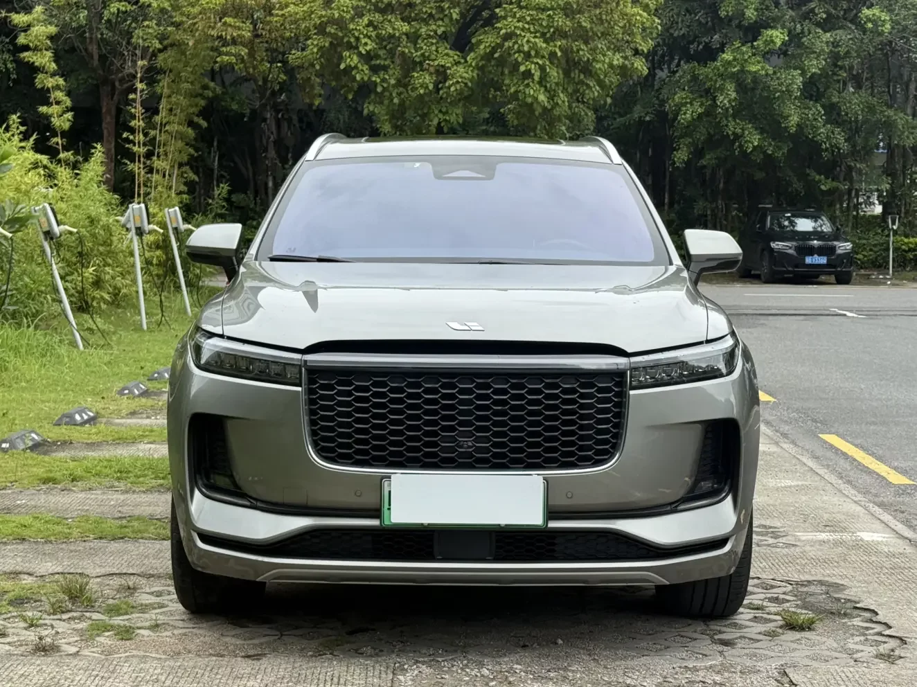 Li ONE (Ideal ONE)  из Китая