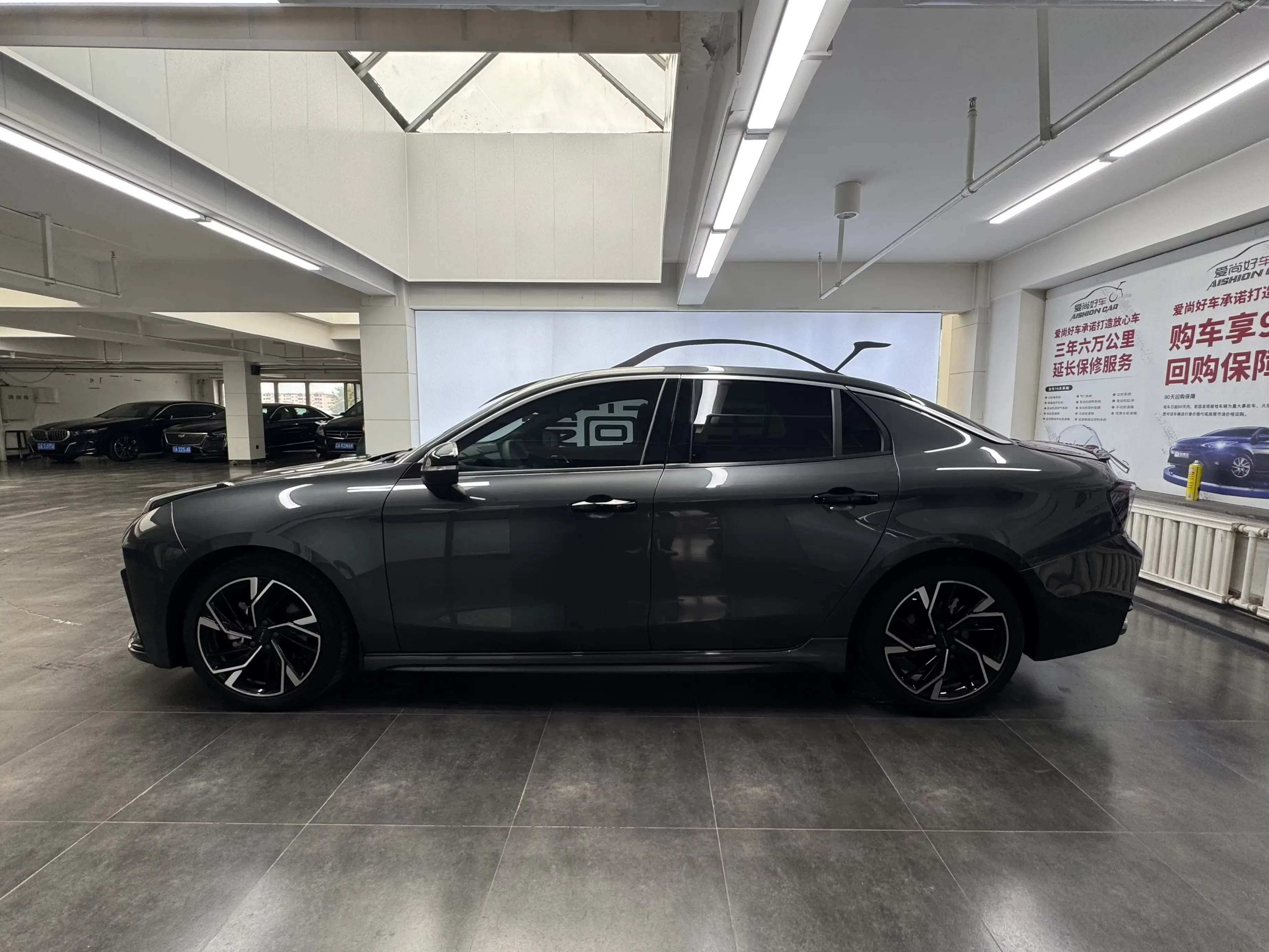 Lynk & Co 03