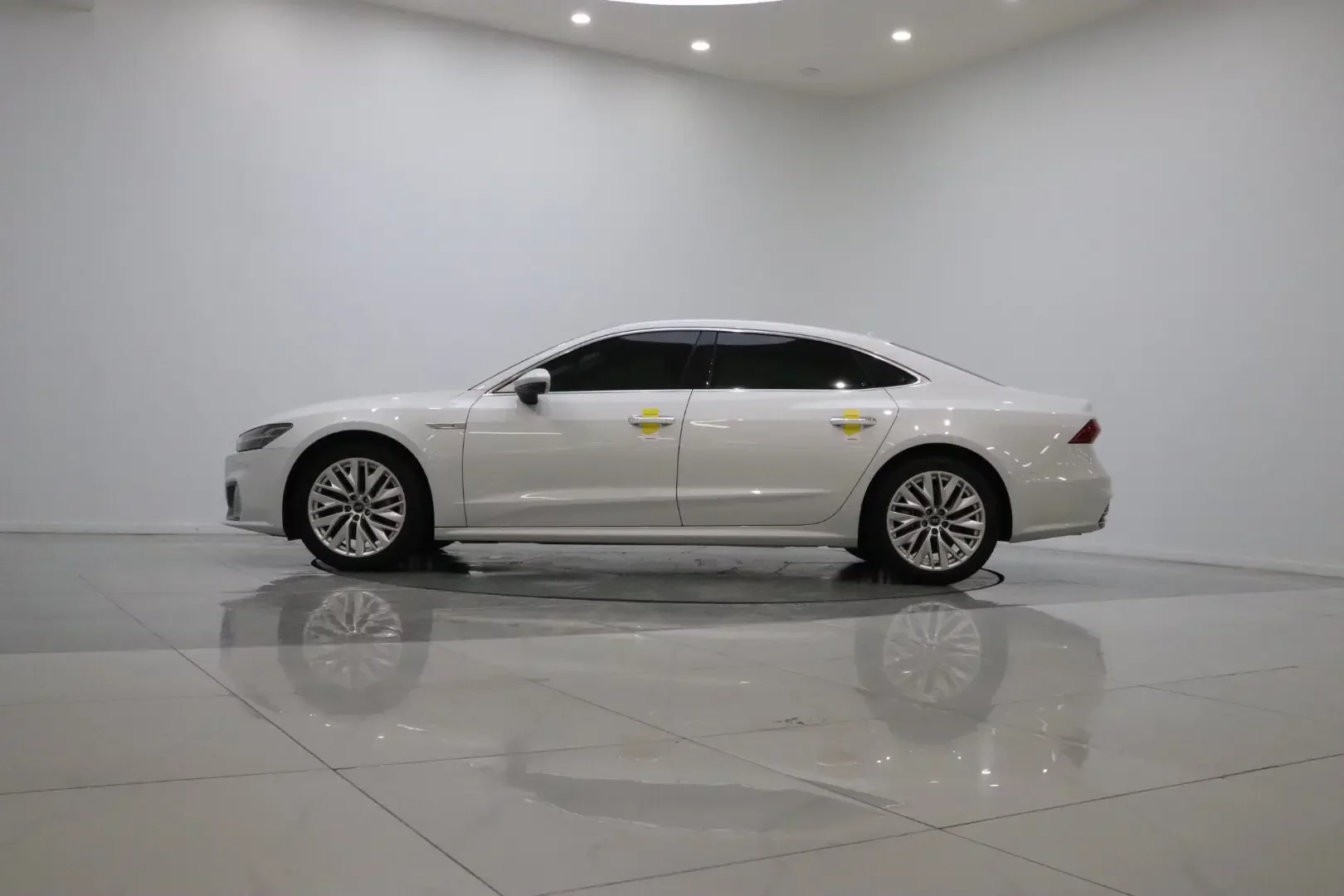 Audi A7L