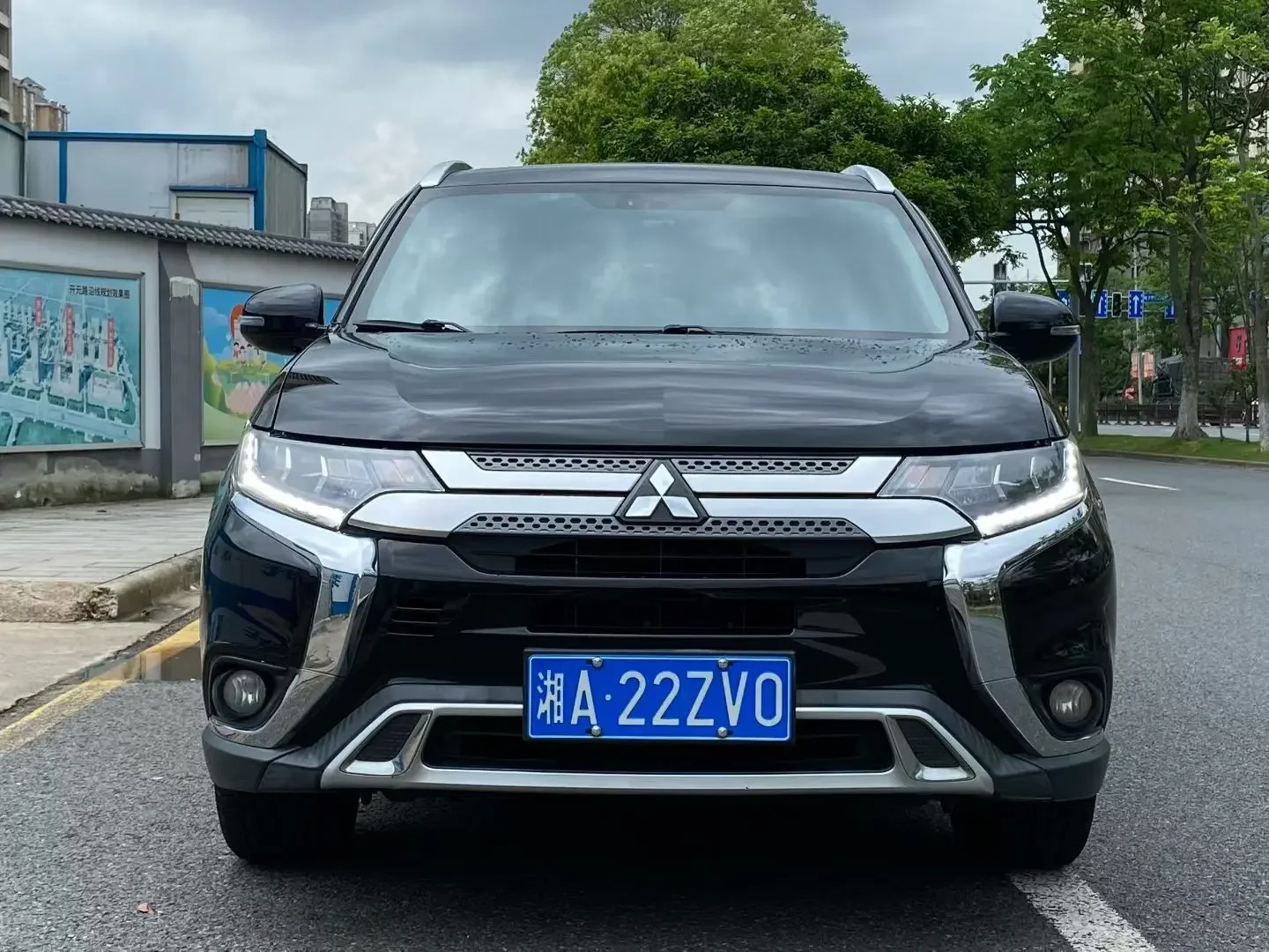 Mitsubishi Outlander  из Китая