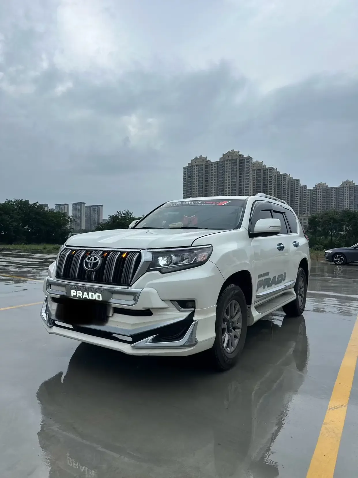 Toyota Prado