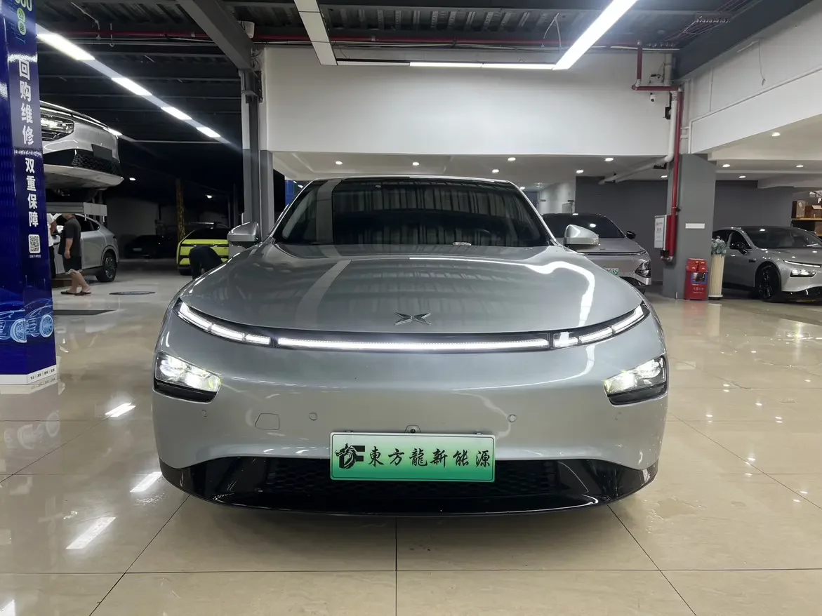 Xpeng P7