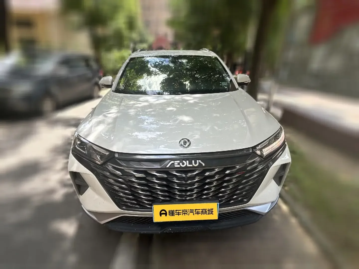 Dongfeng Fengshen AX7  из Китая