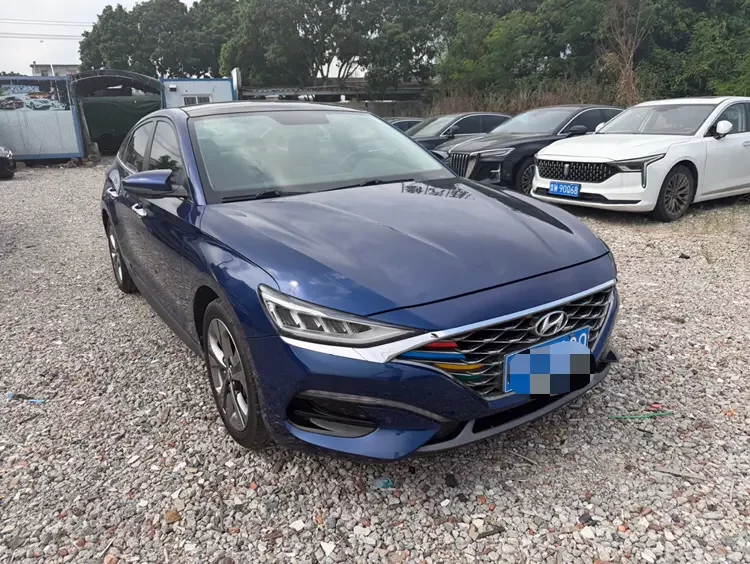 Hyundai Lafesta