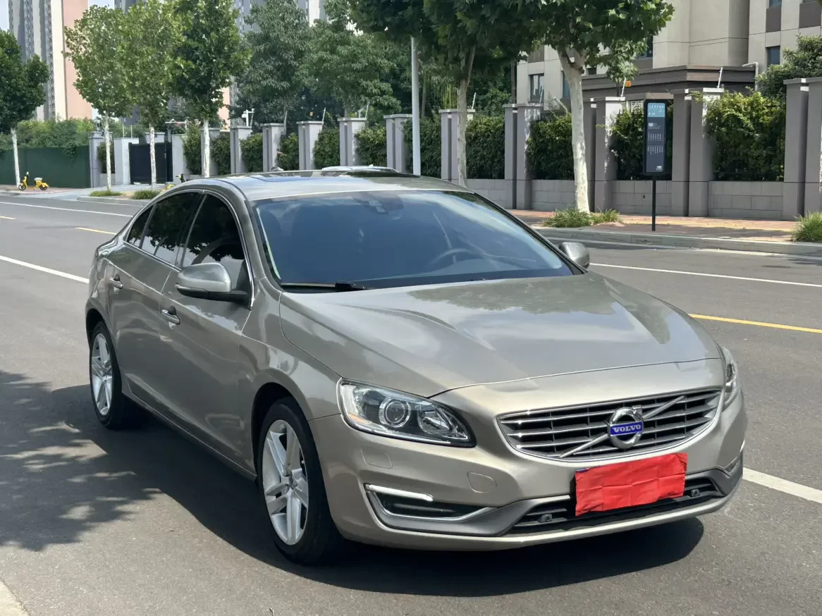 Volvo S60