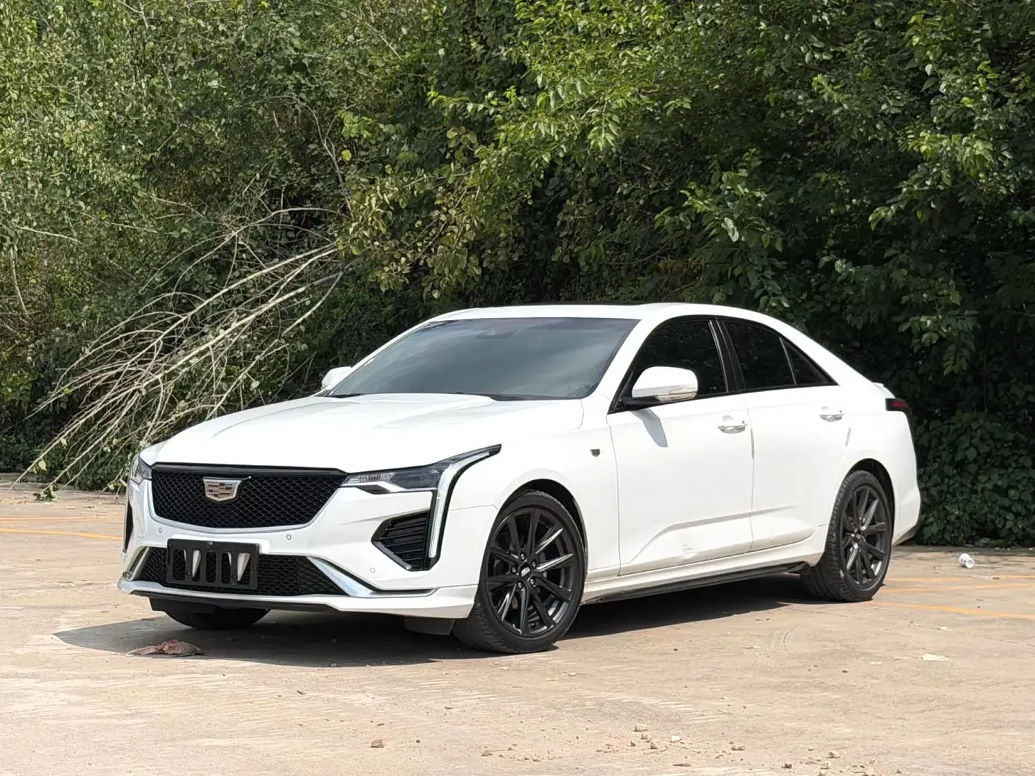 Cadillac CT4  из Китая