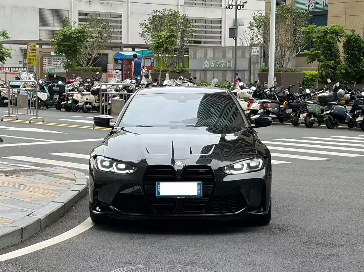 BMW M4