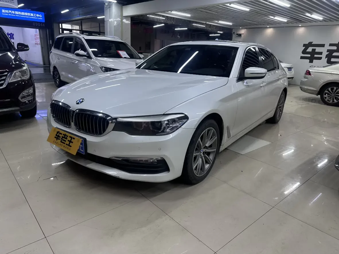 BMW 5 Series  из Китая
