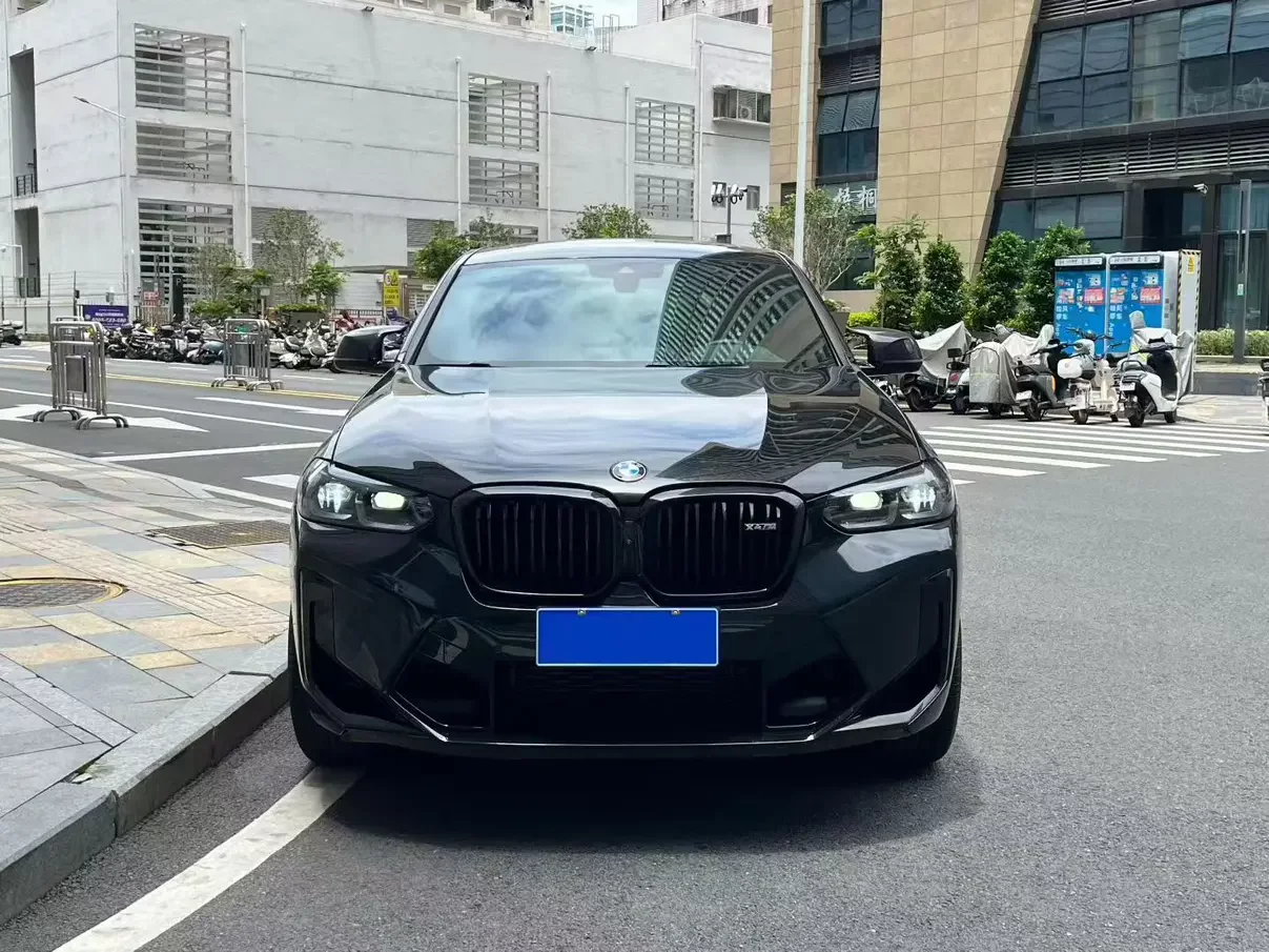 BMW X4 M  из Китая