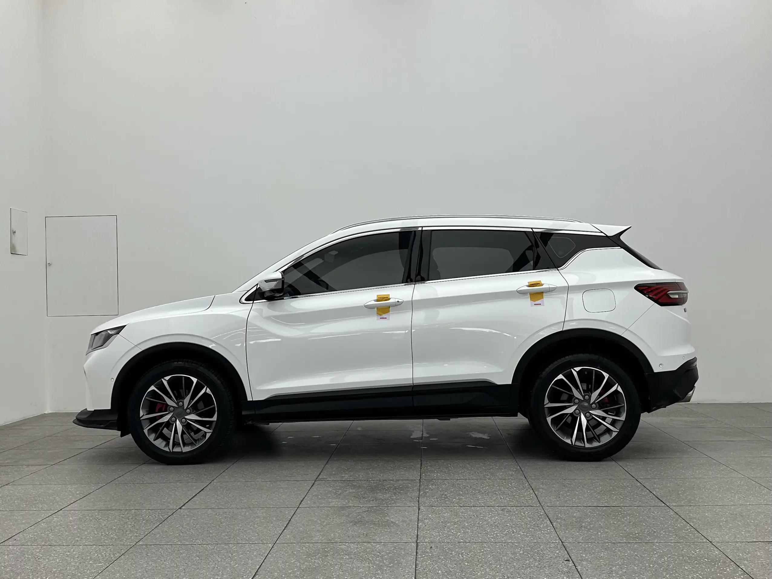 Geely Coolray SX11
