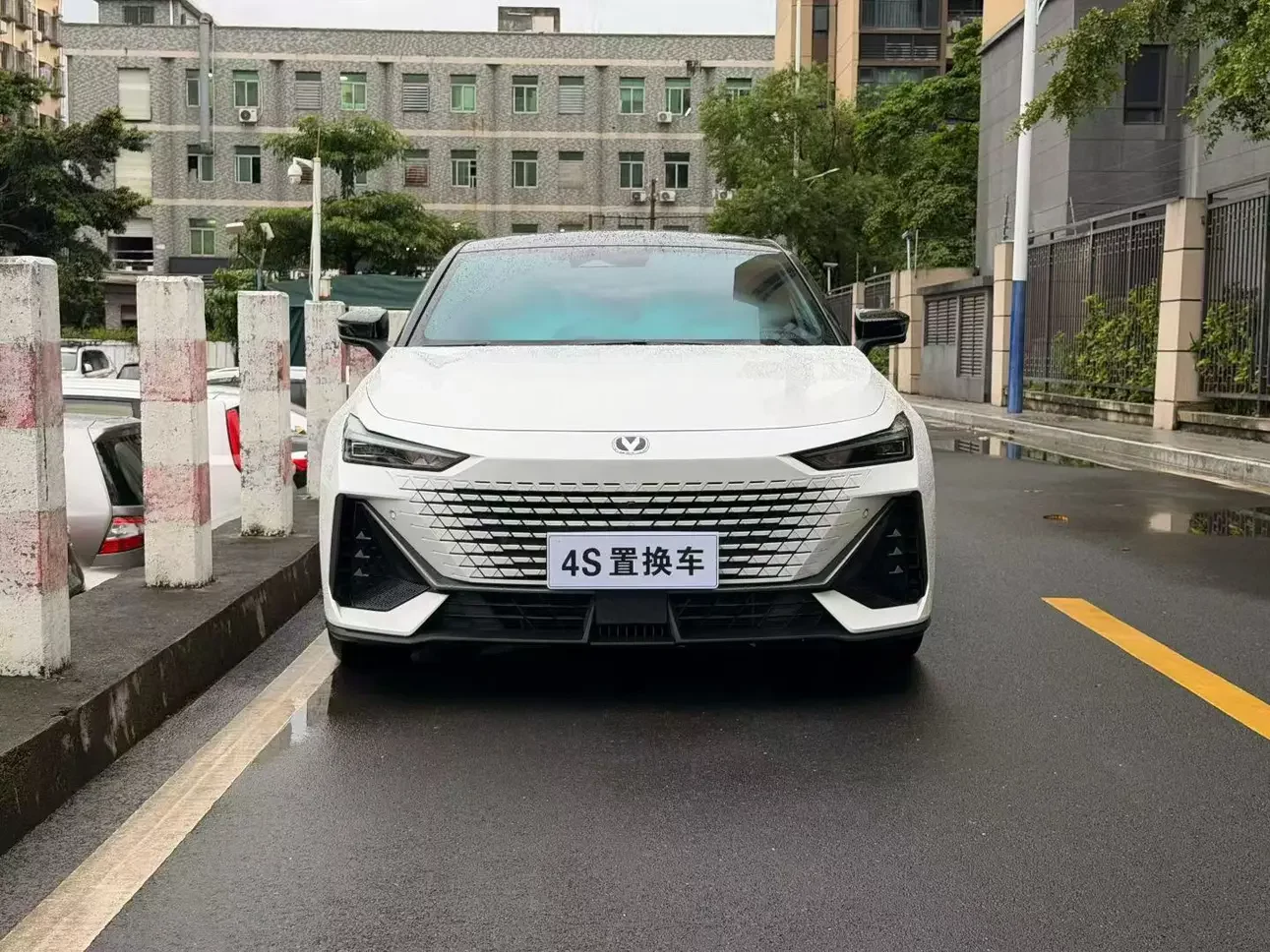 Changan UNI-V