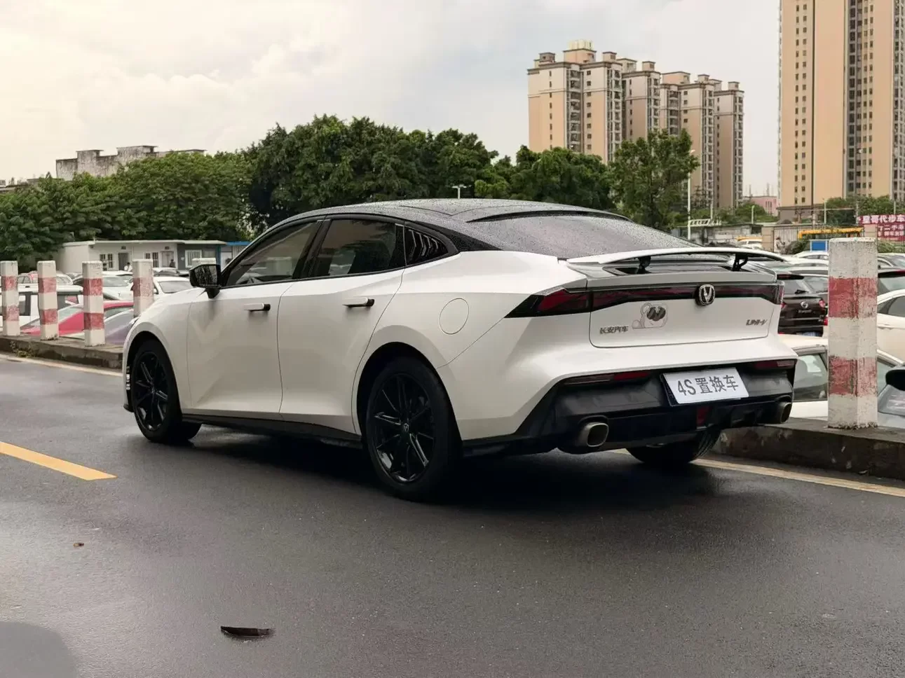 Changan UNI-V