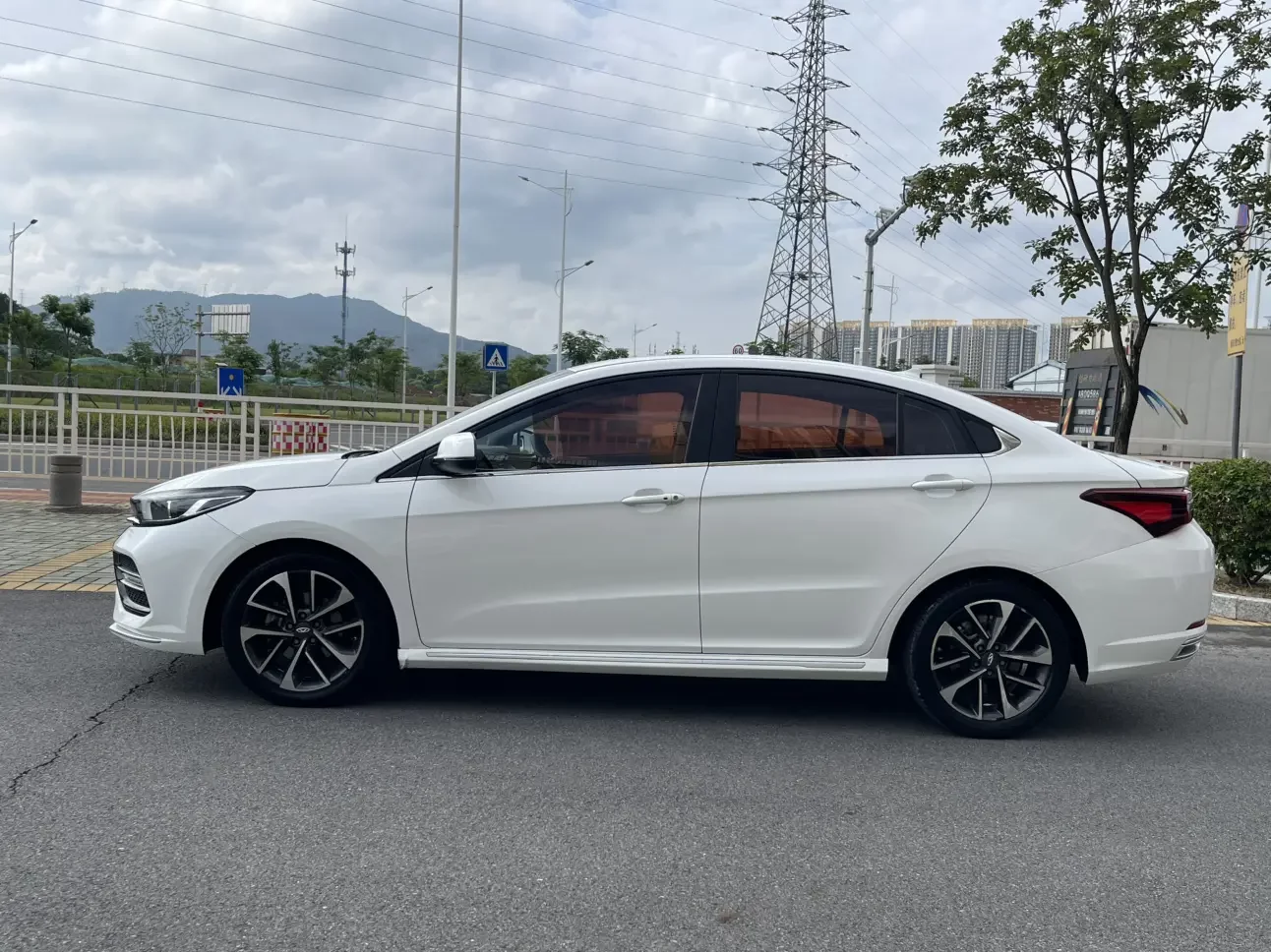 Chery Arrizo GX