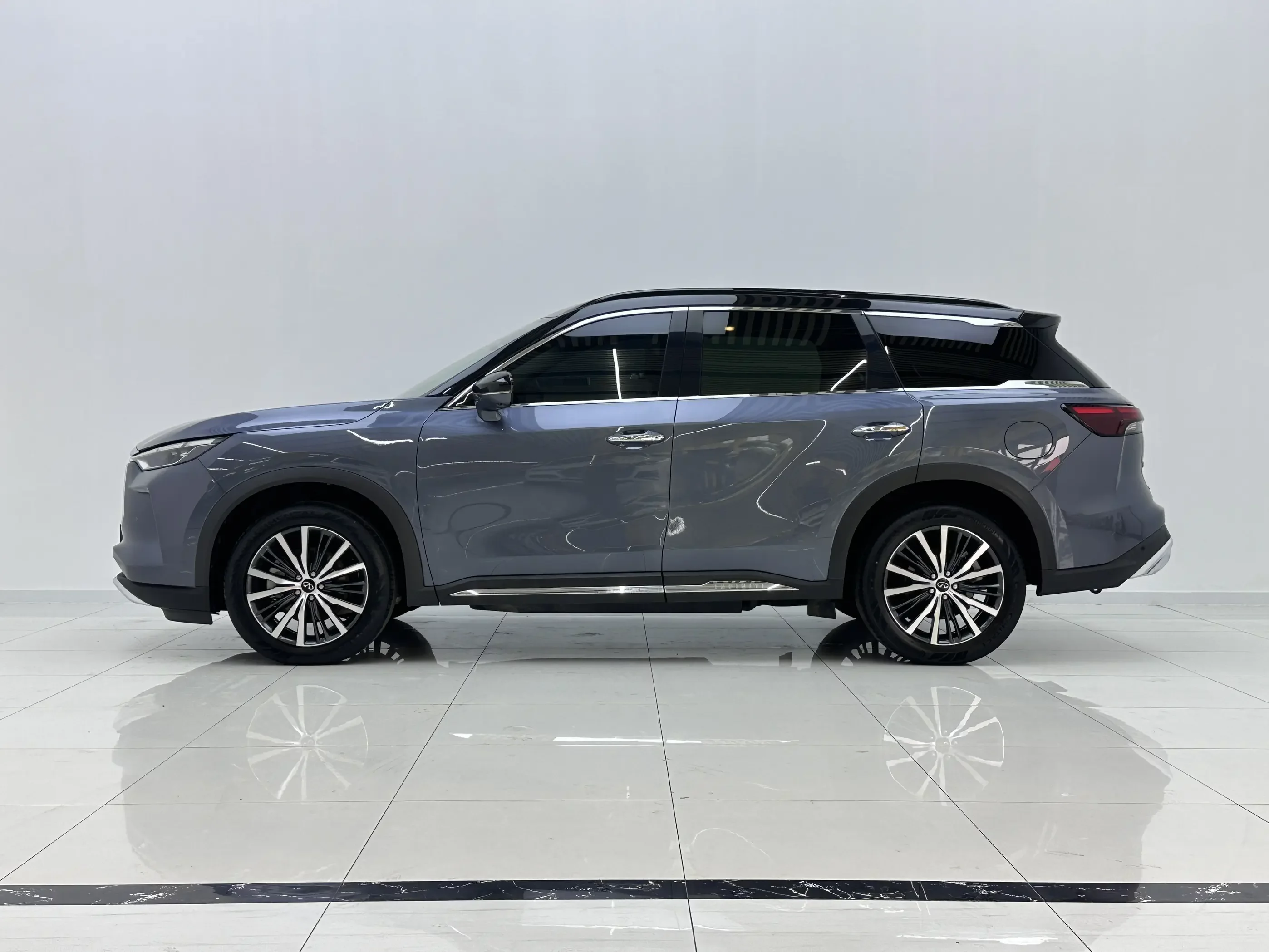 Infiniti QX50