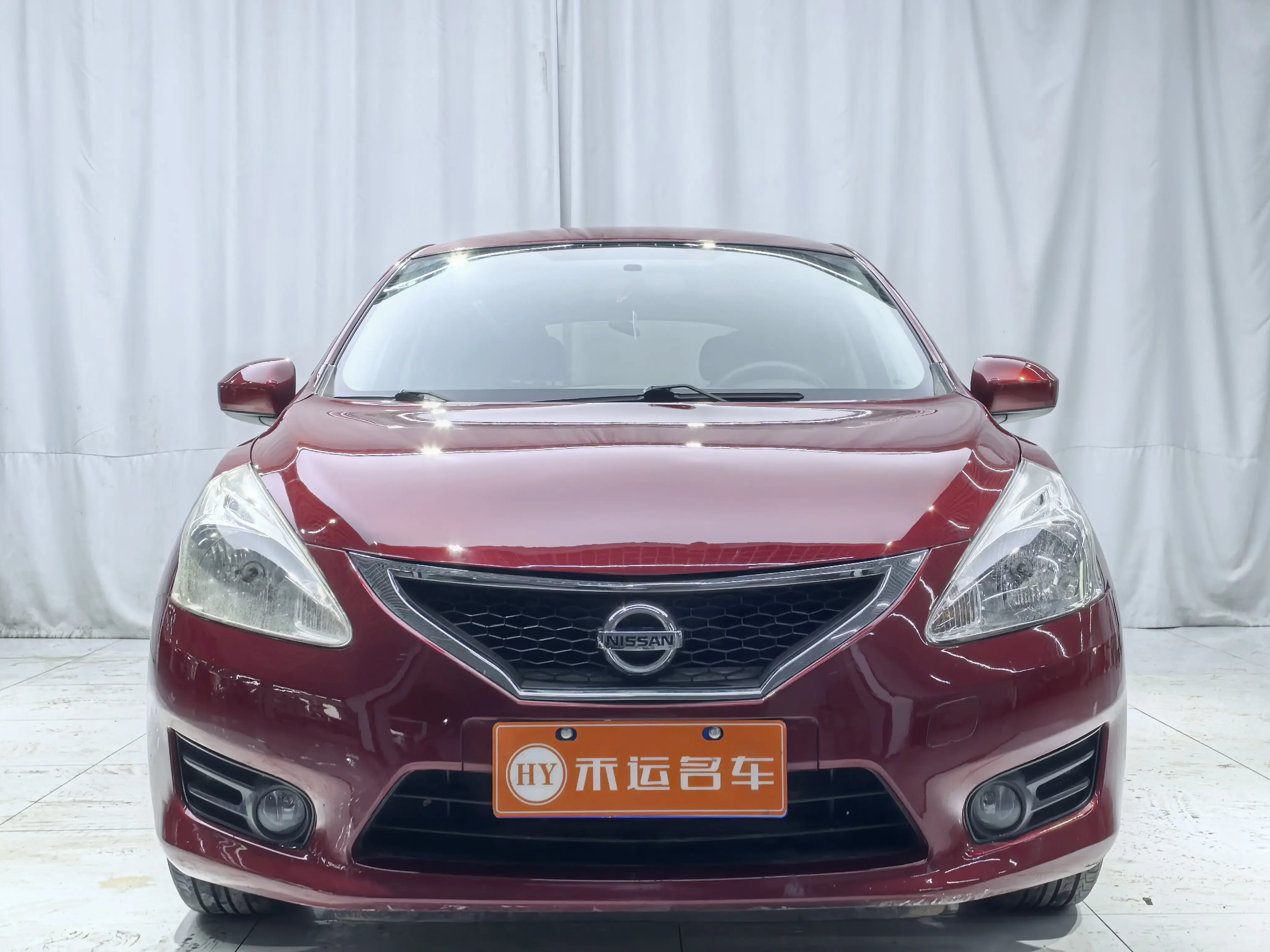 Nissan Tiida  из Китая