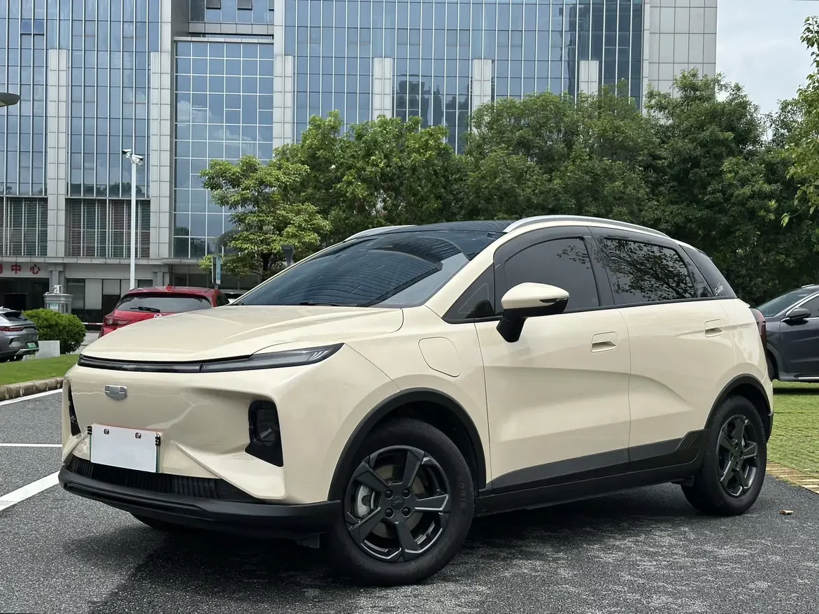 Geely Geometry E Firefly