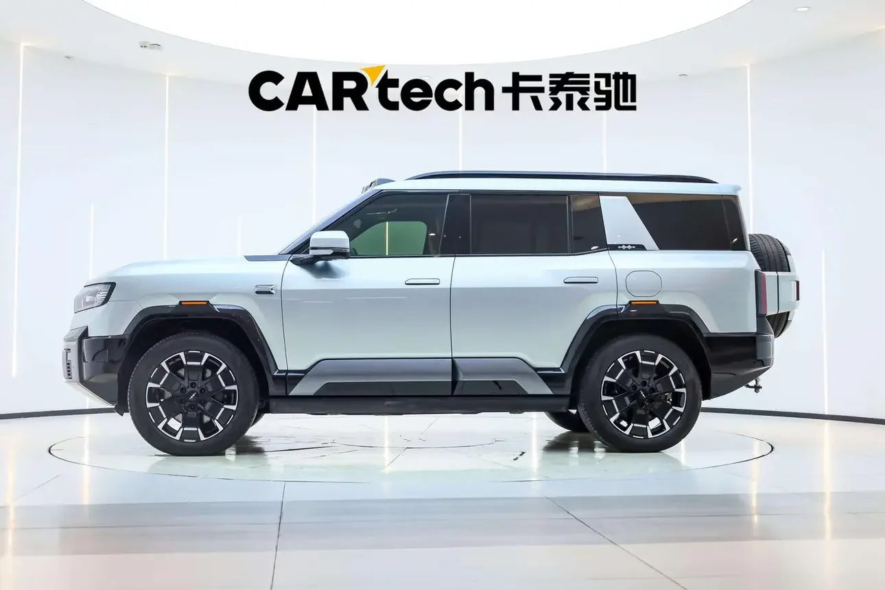 BYD Leopard Leopard 8